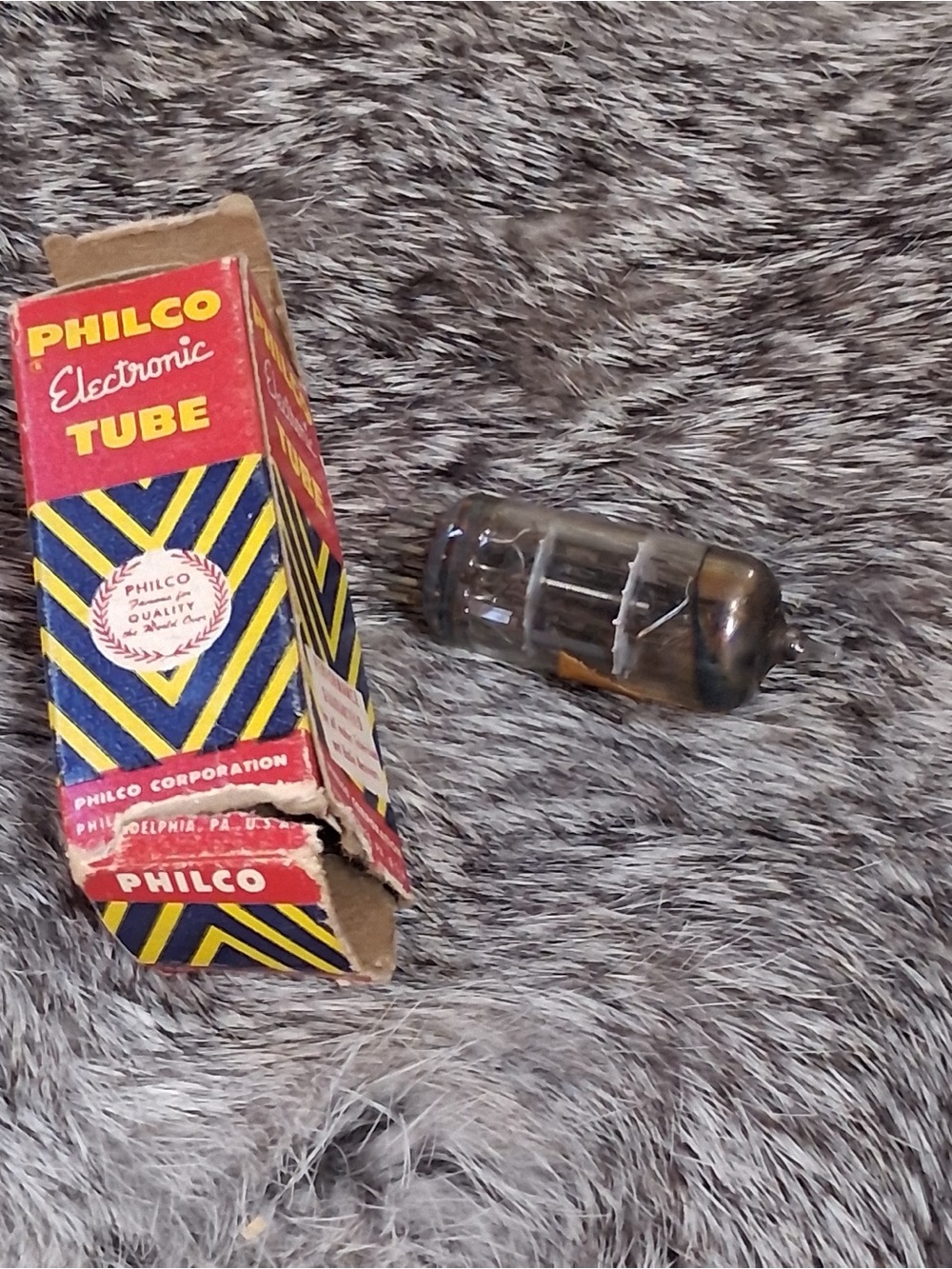 Vintage Philco Electronic Vacuum Tube Original Box Radio TV Parts Collectible